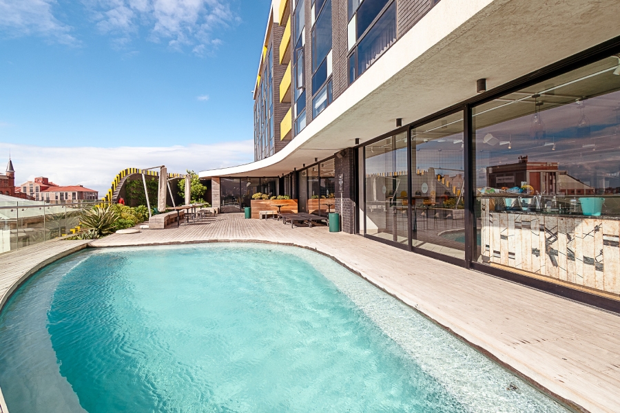 1 Bedroom Property for Sale in Woodstock Western Cape